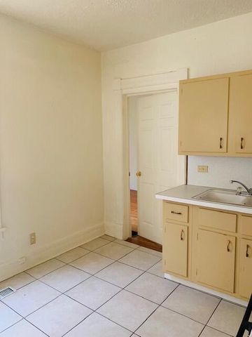 514 Washtenaw Avenue, Ypsilanti, MI 48197