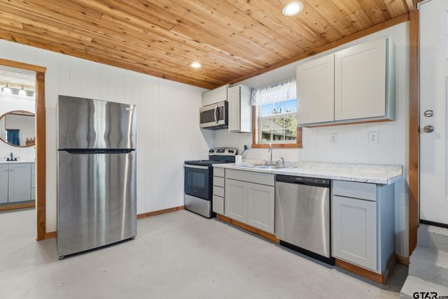 19810 FM 345, Arp, TX 75750