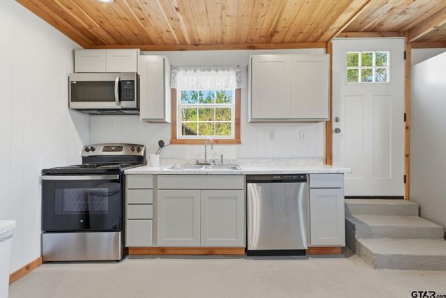 19810 FM 345, Arp, TX 75750