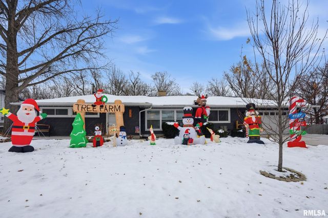 6145 FAIR Avenue, Davenport, IA 52806