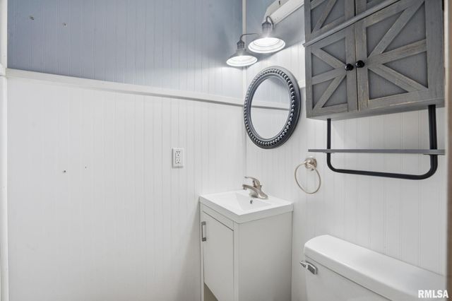 6145 FAIR Avenue, Davenport, IA 52806