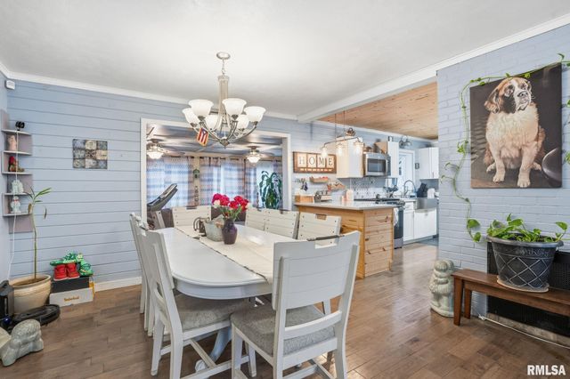 6145 FAIR Avenue, Davenport, IA 52806