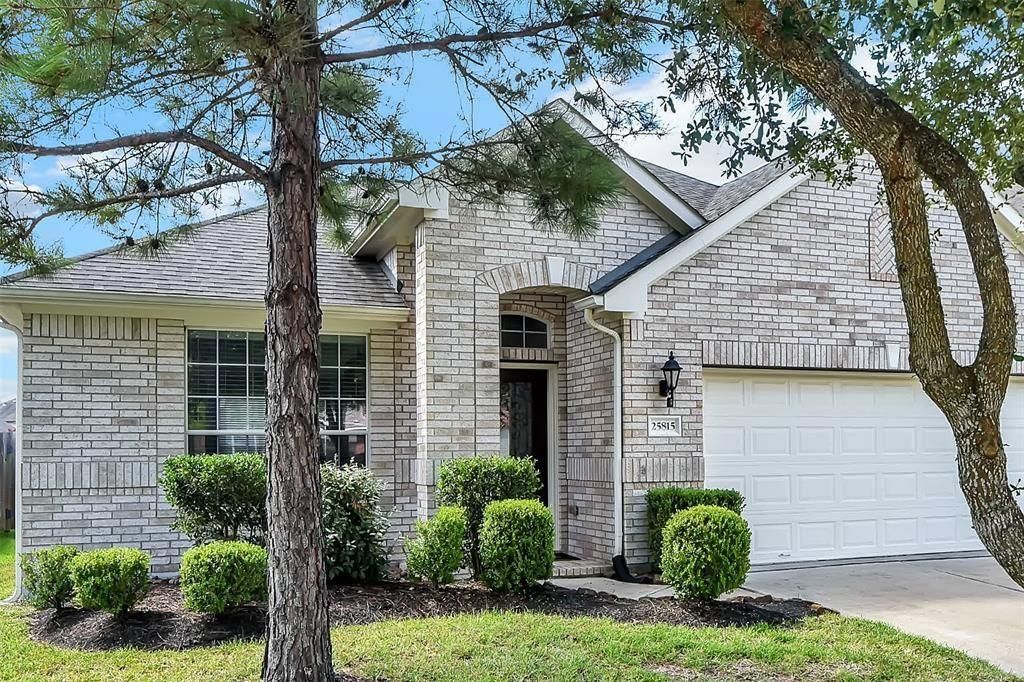 25815 Sundrop Meadows Lane, Katy, TX 77494