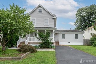 328 Runyon Avenue, Middlesex, NJ 08846