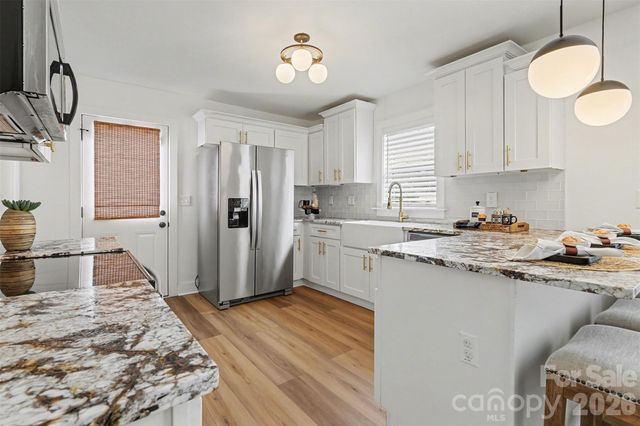 501 Seldon Drive, Charlotte, NC 28216