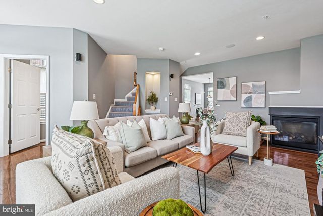 7534 HONEY LOCUST LN, Hanover, MD 21076