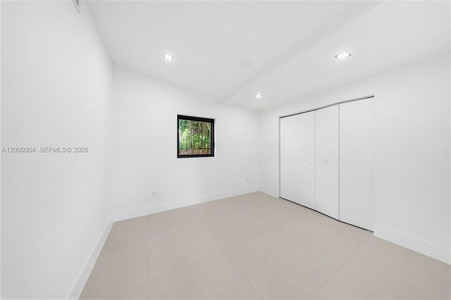 1021 NW 48th Street, Miami, FL 33127