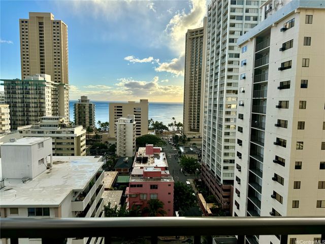 2440 Kuhio Avenue 1607, Honolulu, HI 96815