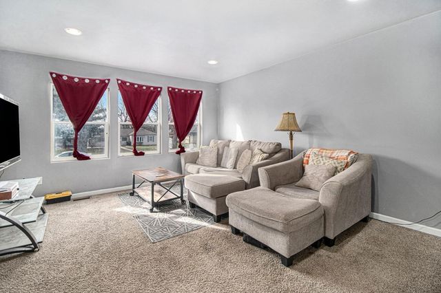 1139 State Street, Hobart, IN 46342