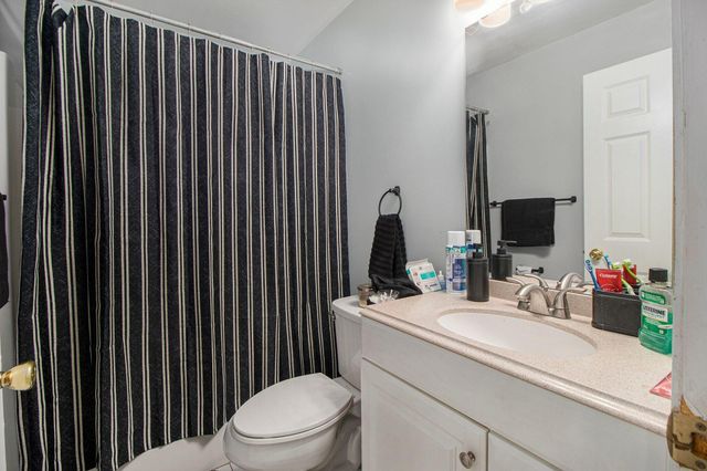 1139 State Street, Hobart, IN 46342