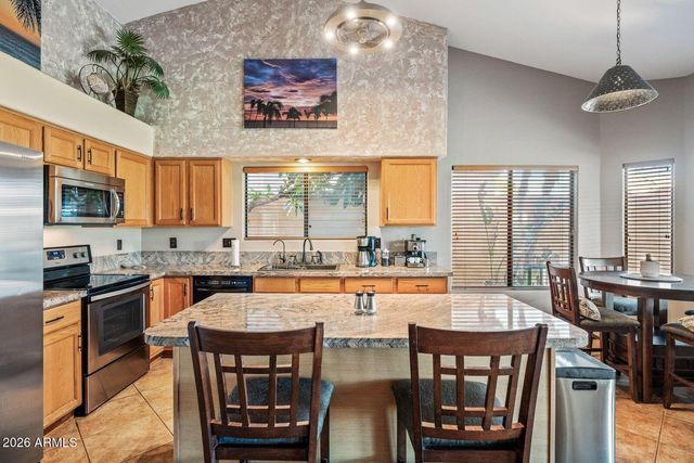 7403 E MCLELLAN Road, Mesa, AZ 85207