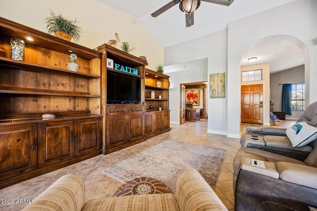 7403 E MCLELLAN Road, Mesa, AZ 85207
