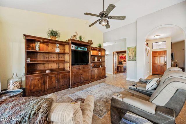 7403 E MCLELLAN Road, Mesa, AZ 85207