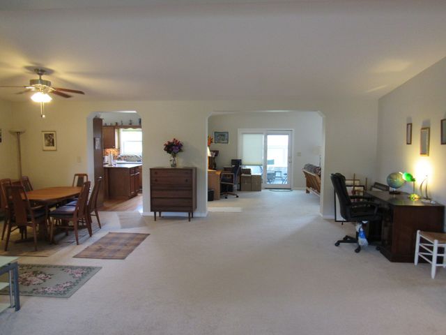 337 Belmont Court, Grayslake, IL 60030