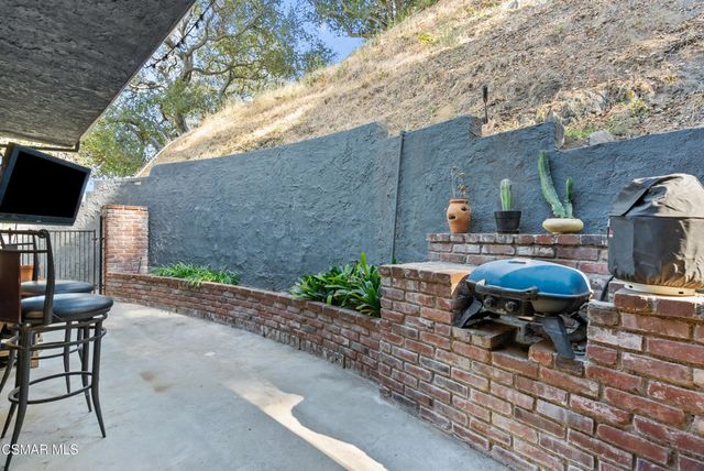 3009 San Gabriel Avenue, Glendale, CA 91208