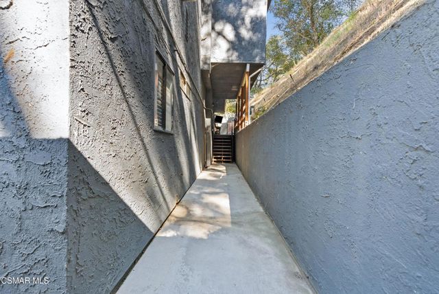 3009 San Gabriel Avenue, Glendale, CA 91208