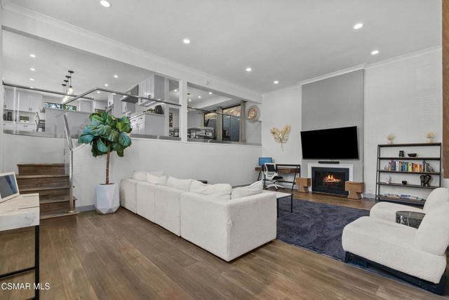 3009 San Gabriel Avenue, Glendale, CA 91208