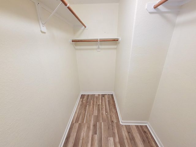 12835 Regal Oaks Bend Lane, Houston, TX 77047