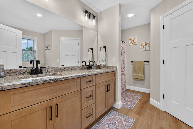 9A Mustang Drive, Litchfield, NH 03052
