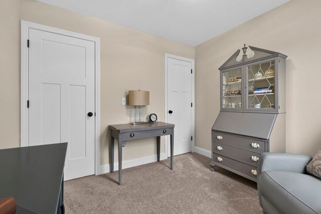 9A Mustang Drive, Litchfield, NH 03052