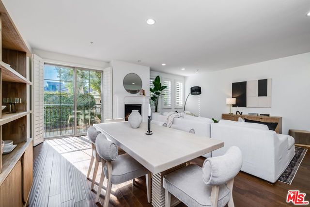 10648 Woodbridge Street 105, Toluca Lake (los Angeles), CA 91602