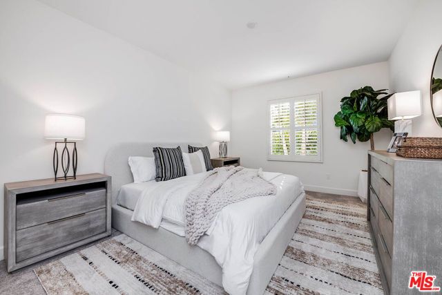 10648 Woodbridge Street 105, Toluca Lake (los Angeles), CA 91602