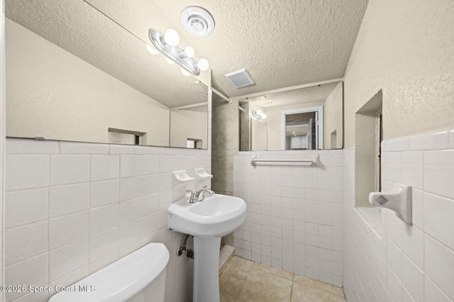 210 Park Avenue, Satellite Beach, FL 32937