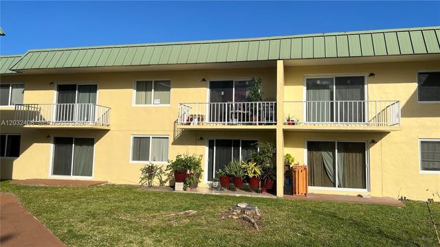 505 NW 177th Street 121, Miami Gardens, FL 33169