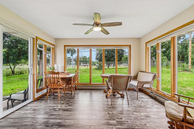 926 Parkview LANE, Mukwonago, WI 53149