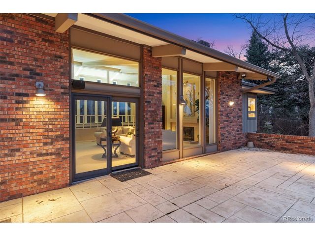 2 Penrose Ln, Colorado Springs, CO 80906