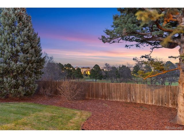 2 Penrose Ln, Colorado Springs, CO 80906