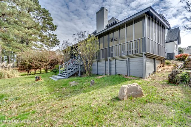 2150 W Fairway Drive, Brandon, MS 39047