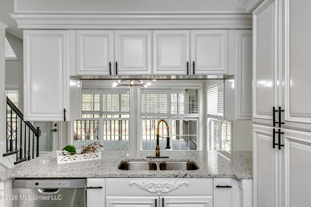 2150 W Fairway Drive, Brandon, MS 39047