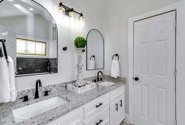 2150 W Fairway Drive, Brandon, MS 39047