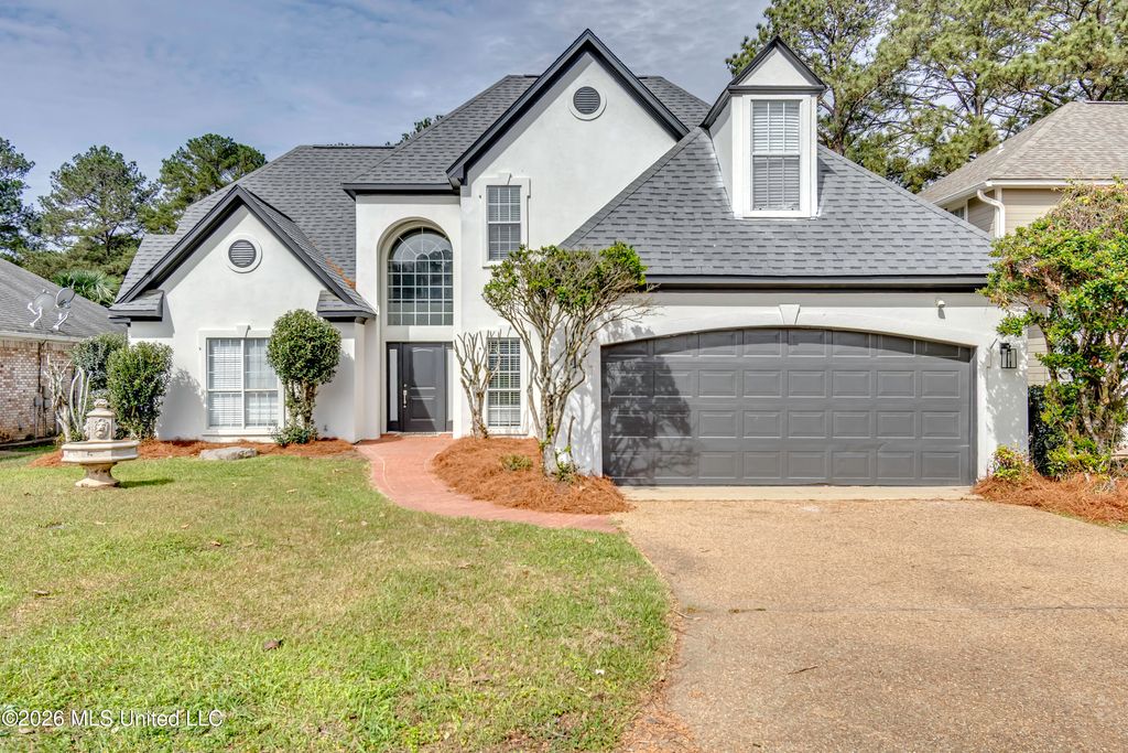 2150 W Fairway Drive, Brandon, MS 39047