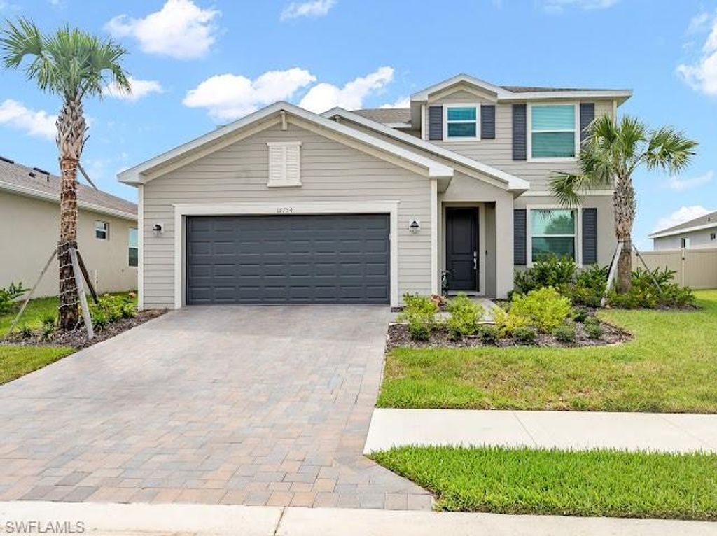 18754 Marlin Kite LN, North Fort Myers, FL 33917