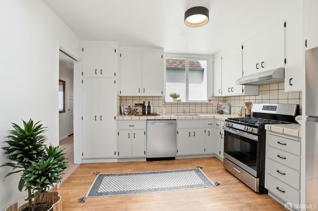 2628 Yorba Street, San Francisco, CA 94116