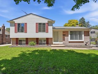 41305 N Central Drive, Sterling Heights, MI 48313