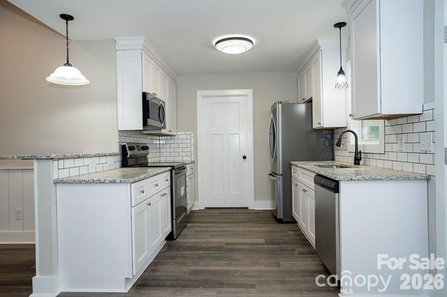 1460 N Jackson Street, Salisbury, NC 28144