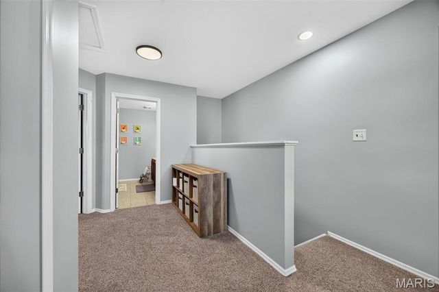11 Hampshire Court, Lake St Louis, MO 63367