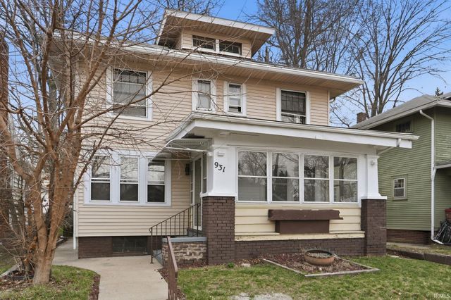 931 Woodview Boulevard, Fort Wayne, IN 46806