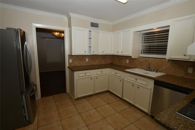 4422 Nenana Drive, Houston, TX 77035