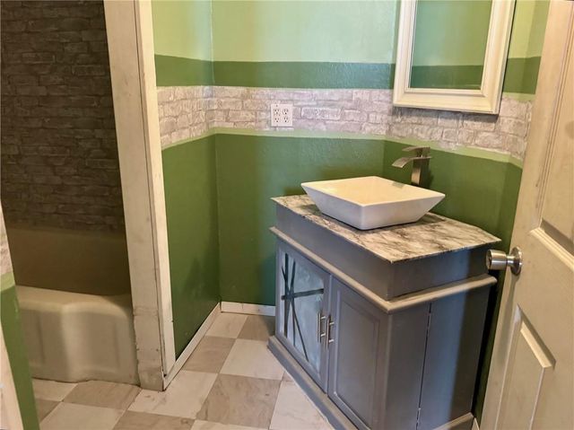 1410 Broadway Avenue, Parsons, KS 67357