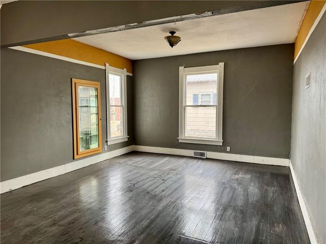 1410 Broadway Avenue, Parsons, KS 67357