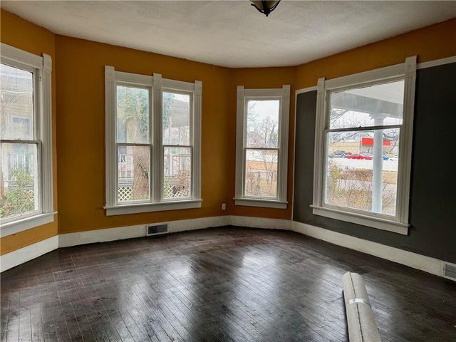 1410 Broadway Avenue, Parsons, KS 67357