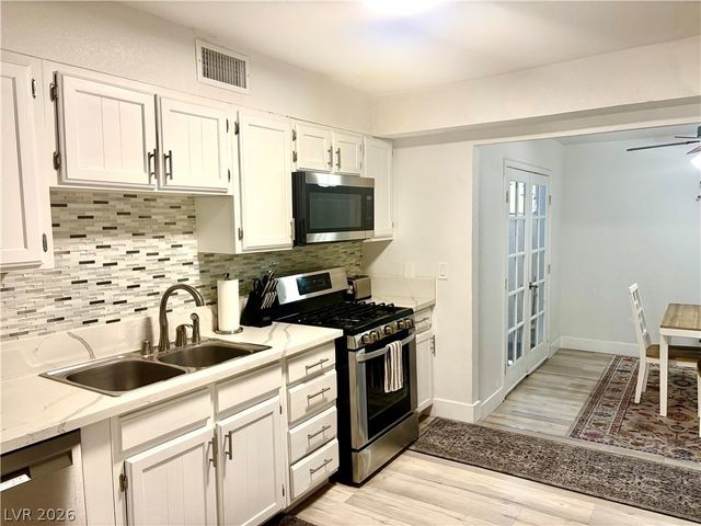 3914 Visby Lane, Las Vegas, NV 89119