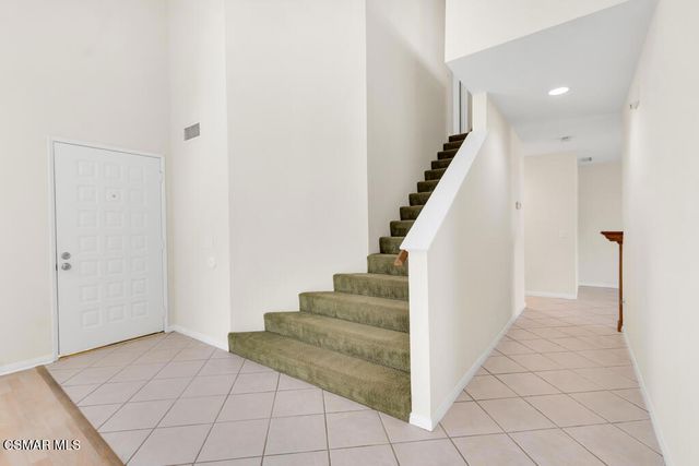 2016 Riverbirch Drive, Simi Valley, CA 93063