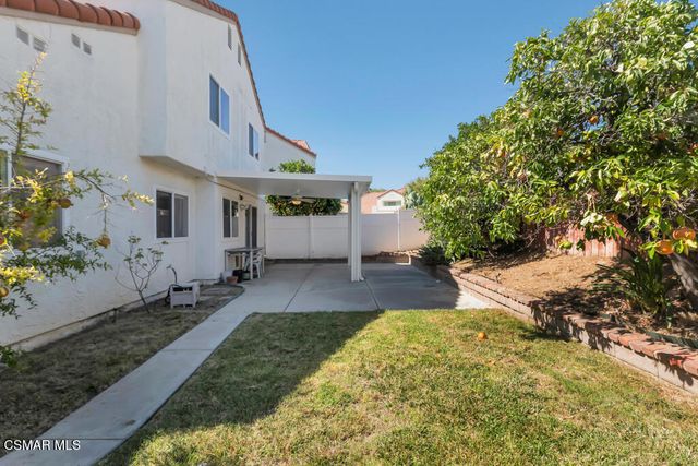 2016 Riverbirch Drive, Simi Valley, CA 93063