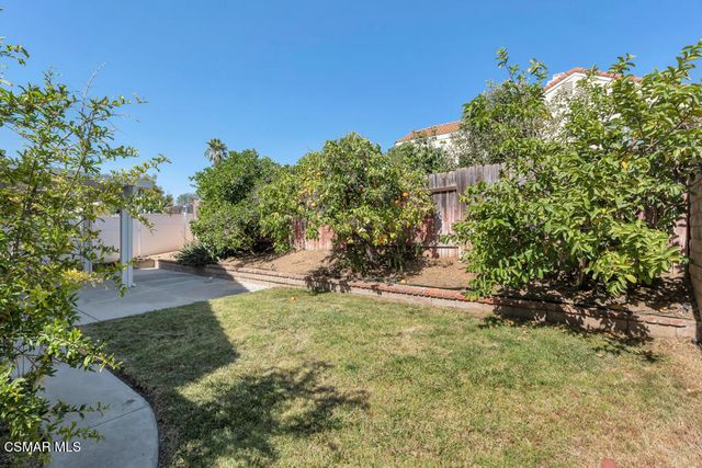 2016 Riverbirch Drive, Simi Valley, CA 93063