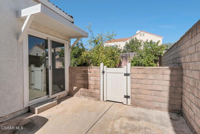 2016 Riverbirch Drive, Simi Valley, CA 93063